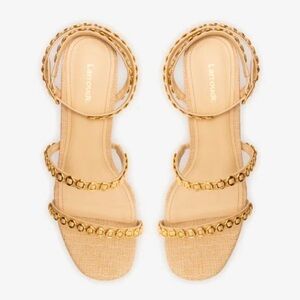 Brand New Larroudé Milanina Gold Block Sandal in a natural raffia, size 6